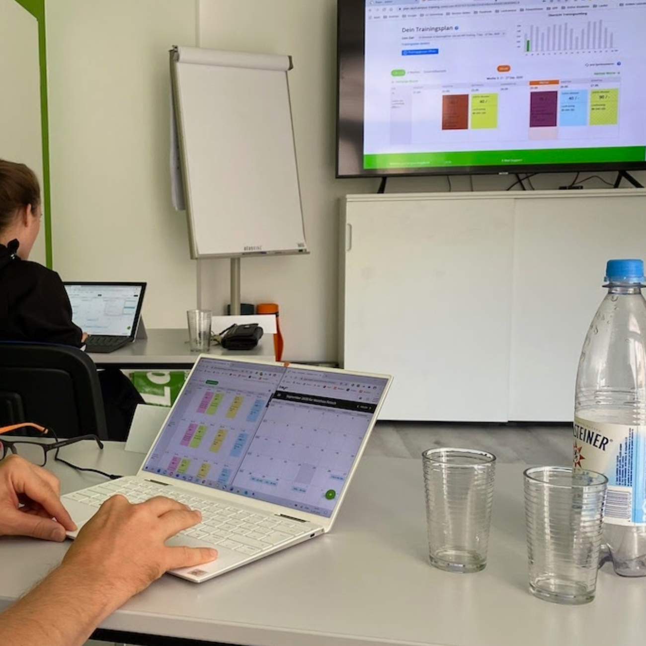 Läufpläne von Laufexperten geschrieben. Bei uns in der Laufcampus Akademie werden viele verschiedene Möglichkeiten angeboten, um sein Läuferwissen zu erweitern.