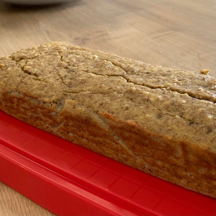 Passend zum Osterfest: Ein Rezept für einen sehr saftigen, super leckeren Möhren-Ingwer-Kuchen.