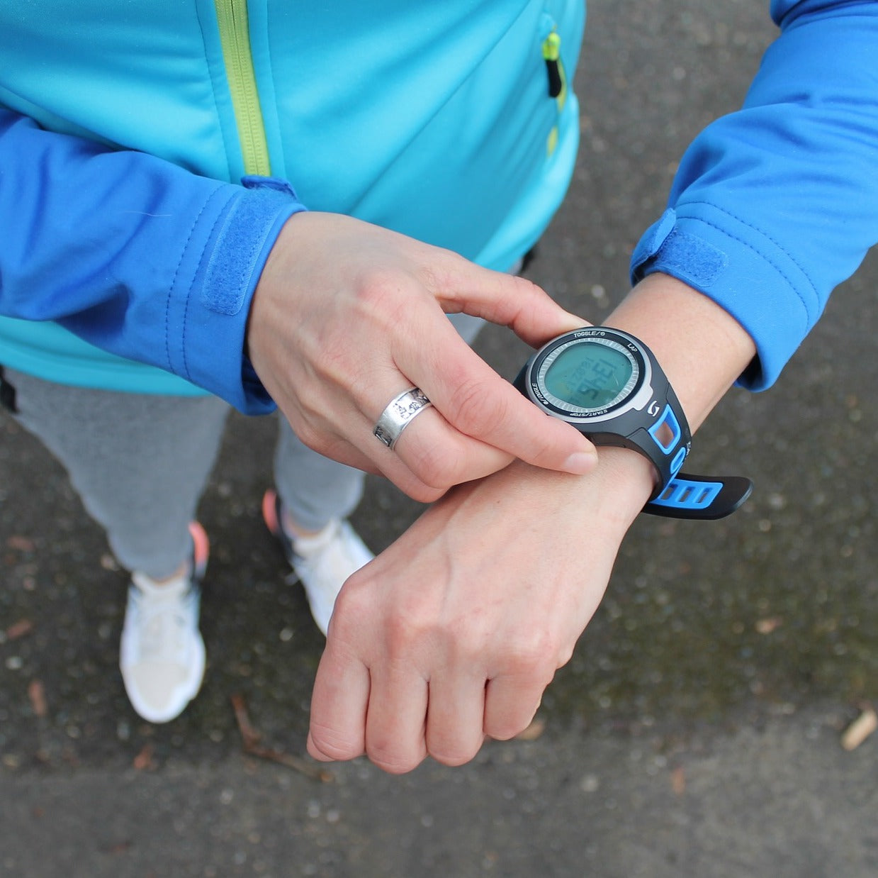 Puls und Herzfrequenz spielen für Läuferinnen und Läufer eine entscheidende Rolle.