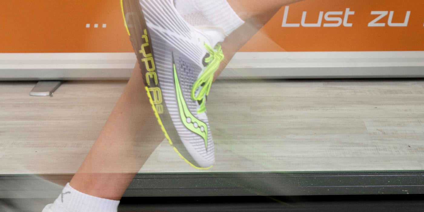 Leistungsdiagnostik Laufen mit Laktattest als Laufband Stufentest